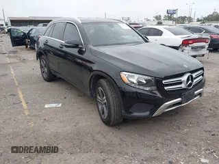 2018 Mercedes-Benz GLC 300 z VIN WDC0G4JB5JV020150, wystawiony jako IAAI lot #41951406 z przebiegiem 81 612 mil mil oraz . Historia ofert i sprzedaży dostępna na DreamBid. Obrazek 1.
