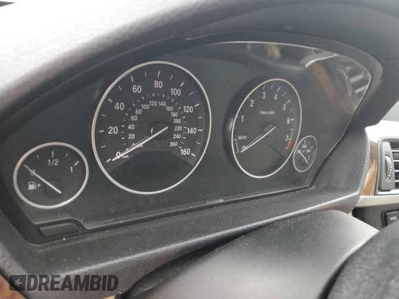 2013 BMW 3 Series 328i xDrive with VIN WBA3B5G58DNS00720, listed as a Copart auction lot 46904615 with 0 mi miles and Salvage Title. Bid and sale history available at carsss.com. Image 9.