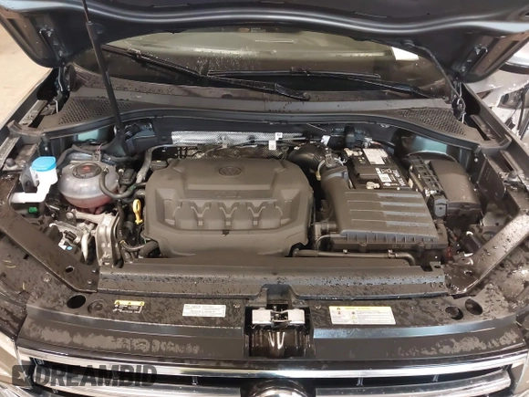2024 Volkswagen Tiguan Wolfsburg Edition with VIN 3VVAB7AX3RM219372, listed as a IAAI auction lot 42449019 with 2,390 mi miles and . Bid and sale history available at DreamBid. Image 10.