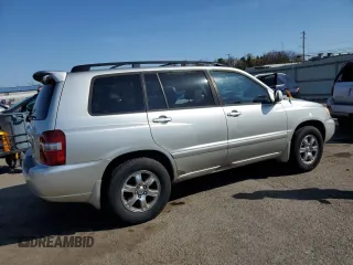 2005 Toyota Highlander z VIN JTEDP21A850087200, wystawiony jako Copart lot #53141065 z przebiegiem 305 243 mil mil oraz Tytuł czysty. Historia ofert i sprzedaży dostępna na DreamBid. Obrazek 3.