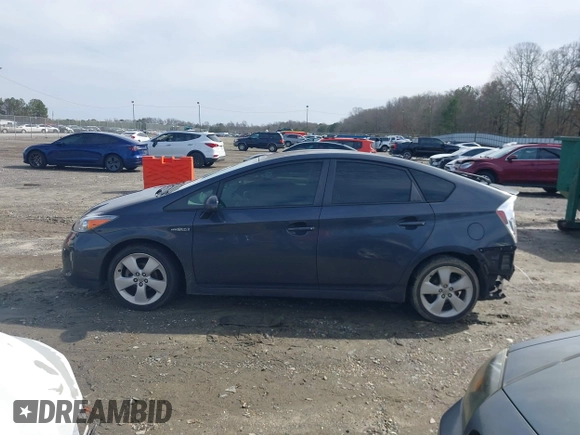2013 Toyota Prius One with VIN JTDKN3DU2D5617160, listed as a IAAI auction lot 41582656 with 284,205 mi miles and . Bid and sale history available at DreamBid. Image 15.