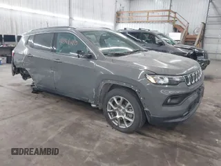 2024 Jeep Compass Latitude Lux with VIN 3C4NJDFN1RT601432, listed as a IAAI auction lot 41586810 with 17,406 mi miles and . Bid and sale history available at DreamBid. Image 1.