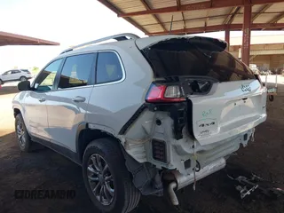 2019 Jeep Cherokee Latitude Plus with VIN 1C4PJMLB4KD441738, listed as a IAAI auction lot 42684317 with 50,480 mi miles and . Bid and sale history available at DreamBid. Image 3.
