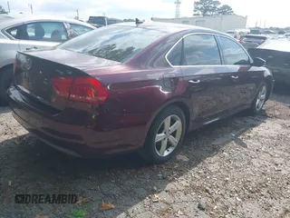 2012 Volkswagen Passat SE с VIN 1VWBP7A39CC082767, выставлен на аукционе IAAI как лот 42096139 с пробегом 119 736 миль миль и . История ставок и продаж доступна на DreamBid. Изображение 4.