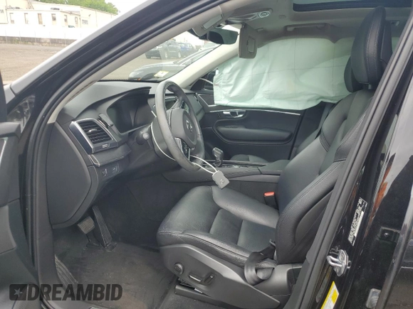 2020 Volvo XC90 Momentum z VIN YV4A22PK6L1622373, wystawiony jako Copart lot #60358385 z przebiegiem 43 230 mil mil oraz Szkoda całkowita • Salvage title. Historia ofert i sprzedaży dostępna na DreamBid. Obrazek 7.