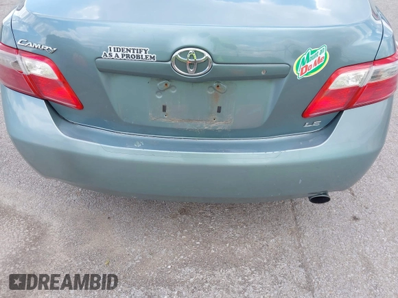 2008 Toyota Camry LE with VIN 4T4BE46K18R028454, listed as a IAAI auction lot 42264751 with 263,988 mi miles and . Bid and sale history available at DreamBid. Image 6.