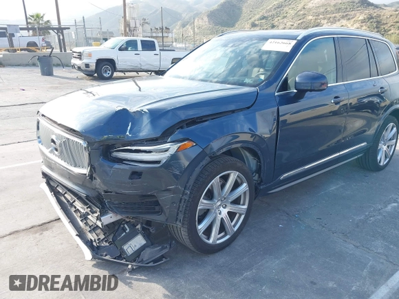 2019 Volvo XC90 Inscription with VIN YV4A22PL8K1425924, listed as a IAAI auction lot 42162668 with 159,305 mi miles. Bid and sale history available at carsss.com. Image 6.