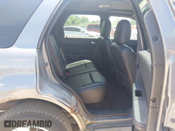 2011 Ford Escape Limited с VIN 1FMCU0EG7BKB33428, выставлен на аукционе IAAI как лот 42626997 с пробегом 124 107 миль миль и . История ставок и продаж доступна на DreamBid. Изображение 8.