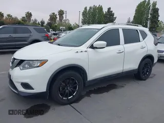 2016 Nissan Rogue SL with VIN 5N1AT2MT4GC784277, listed as a IAAI auction lot 42174881 with 117,566 mi miles. Bid and sale history available at carsss.com. Image 17.