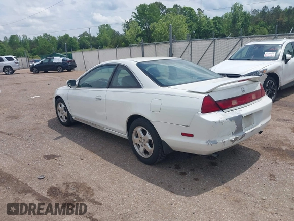 2000 Honda Accord EX z VIN 1HGCG2251YA001209, wystawiony jako IAAI lot #42099260 z przebiegiem 216 112 mil mil oraz . Historia ofert i sprzedaży dostępna na DreamBid. Obrazek 3.