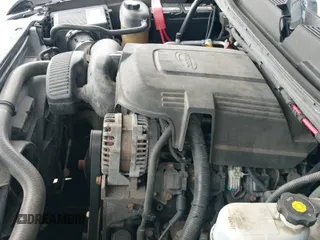 2008 Chevrolet Silverado 1500 1LT z VIN 2GCEK13J681327626, wystawiony jako IAAI lot #43283161 z przebiegiem 238 247 mil mil oraz . Historia ofert i sprzedaży dostępna na DreamBid. Obrazek 19.