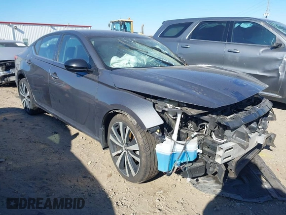 2019 Nissan Altima 2.5 SR with VIN 1N4BL4CV2KC218687, listed as a IAAI auction lot 41020050 with 69,270 mi miles. Bid and sale history available at carsss.com. Image 1.