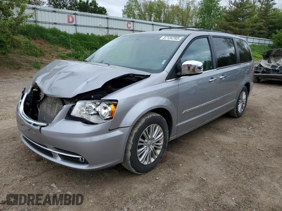 2016 Chrysler Town & Country Touring z VIN 2C4RC1CG5GR151042, wystawiony jako Copart lot #57134765 z przebiegiem 135 750 mil mil oraz Tytuł czysty. Historia ofert i sprzedaży dostępna na DreamBid. Obrazek 1.