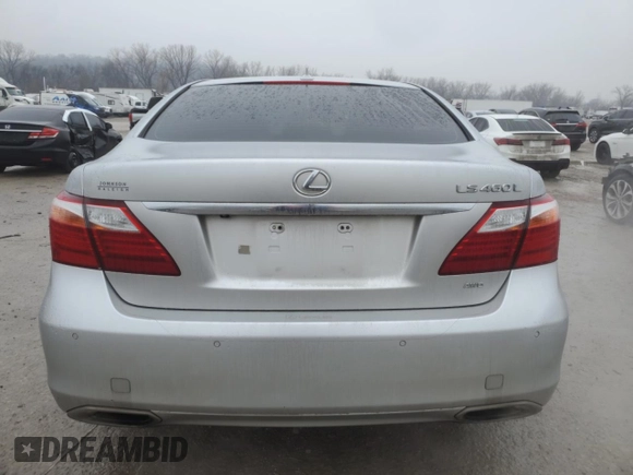2012 Lexus LS 460 L z VIN JTHDL5EF6C5004160, wystawiony jako Copart lot #43017625 z przebiegiem 132 874 mil mil oraz Szkoda całkowita • Salvage title. Historia ofert i sprzedaży dostępna na DreamBid. Obrazek 6.