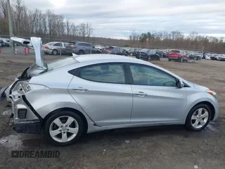 2011 Hyundai Elantra GLS with VIN 5NPDH4AE6BH038415, listed as a IAAI auction lot 41813602 with 186,039 mi miles. Bid and sale history available at carsss.com. Image 14.