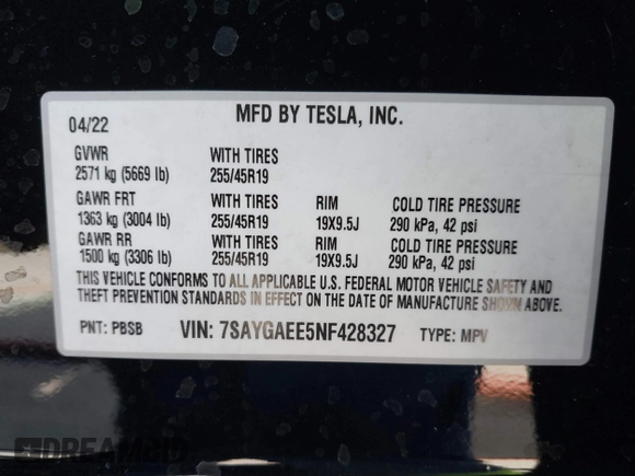 2022 Tesla Model Y Long Range z VIN 7SAYGAEE5NF428327, wystawiony jako IAAI lot #41698750 z przebiegiem 26 846 mil mil oraz . Historia ofert i sprzedaży dostępna na DreamBid. Obrazek 9.