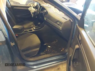 2019 Volkswagen Jetta S z VIN 3VWCB7BU9KM194136, wystawiony jako IAAI lot #41463927 z przebiegiem 103 847 mil mil oraz . Historia ofert i sprzedaży dostępna na DreamBid. Obrazek 5.