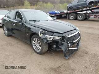 2016 Infiniti Q50 3.0t Premium with VIN JN1EV7AP3GM303498, listed as a IAAI auction lot 42079110 with 164,804 mi miles. Bid and sale history available at carsss.com. Image 1.