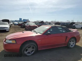 2000 Ford Mustang GT with VIN 1FAFP45X0YF160297, listed as a Copart auction lot 48213075 with 155,033 mi miles and Salvage Title. Bid and sale history available at carsss.com. Image 1.