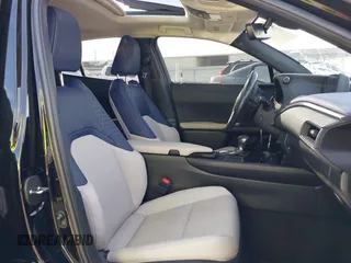 2021 Lexus UX with VIN JTHP3JBH2M2045075, listed as a IAAI auction lot 40979086 with 44,578 mi miles. Bid and sale history available at carsss.com. Image 5.