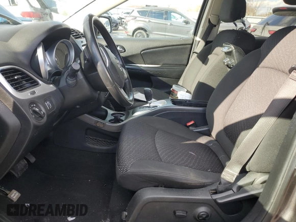 2018 Dodge Journey SXT z VIN 3C4PDDBG8JT364126, wystawiony jako Copart lot #43272265 z przebiegiem 107 075 mil mil oraz Szkoda całkowita • Salvage title. Historia ofert i sprzedaży dostępna na DreamBid. Obrazek 7.