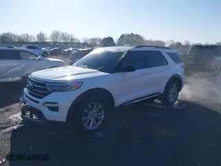 2020 Ford Explorer XLT with VIN 1FMSK7DH1LGB34776, listed as a IAAI auction lot 41740890 with 96,846 mi miles. Bid and sale history available at carsss.com. Image 18.