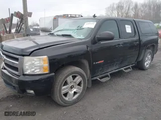 2008 Chevrolet Silverado 1500 LTZ with VIN 2GCEK13Y881162613, listed as a IAAI auction lot 41893222 with 192,078 mi miles. Bid and sale history available at carsss.com. Image 17.