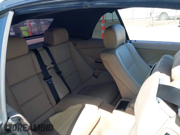 2006 BMW 3 Series 325Ci with VIN WBABW334X6PX85650, listed as a IAAI auction lot 42012665 with 169,731 mi miles. Bid and sale history available at carsss.com. Image 8.