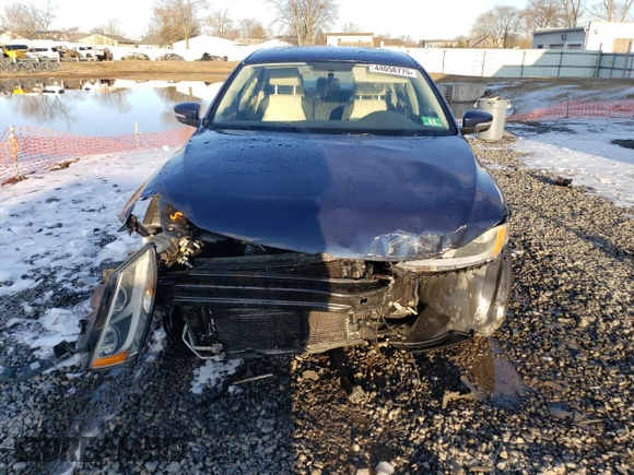 2012 Volkswagen Jetta SEL with VIN 3VWLP7AJ8CM372757, listed as a Copart auction lot 44058775 with 105,090 mi miles and Salvage title. Bid and sale history available at DreamBid. Image 5.