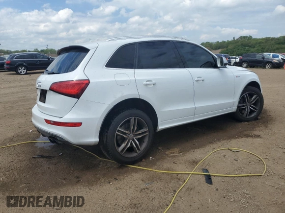 2014 Audi SQ5 Premium Plus z VIN WA1CGAFP6EA112249, wystawiony jako Copart lot #56583755 z przebiegiem 120 674 mil mil oraz Szkoda całkowita • Salvage title. Historia ofert i sprzedaży dostępna na DreamBid. Obrazek 3.