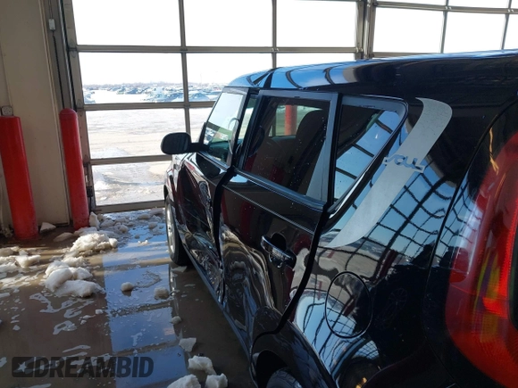2017 Kia Soul with VIN KNDJN2A24H7438220, listed as a IAAI auction lot 41199480 with 75,265 mi miles. Bid and sale history available at carsss.com. Image 19.