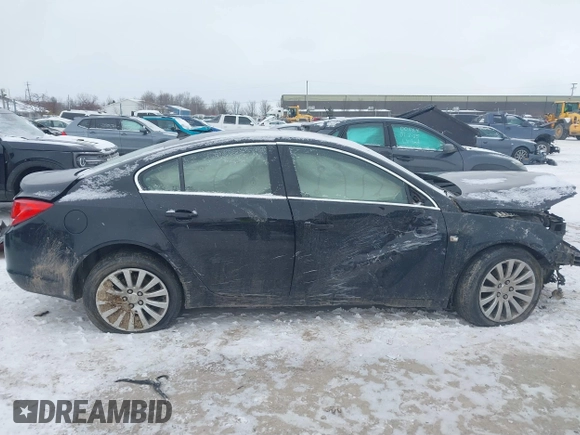 2011 Buick Regal CXL RL2 with VIN 2G4GP5EC5B9185208, listed as a IAAI auction lot 41264795 with 200,647 mi miles. Bid and sale history available at carsss.com. Image 13.