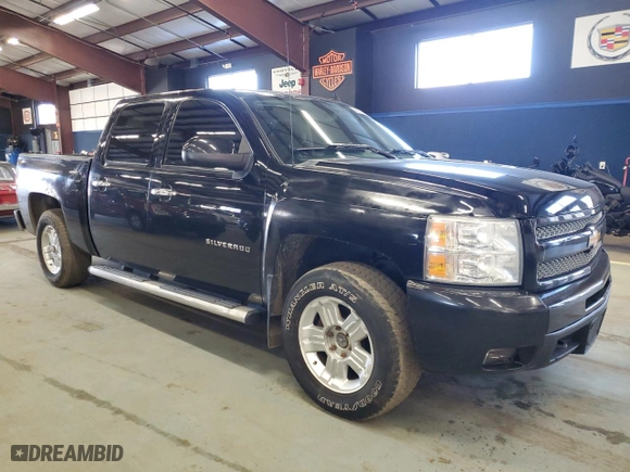 2011 Chevrolet Silverado 1500 LTZ with VIN 3GCPKTE20BG250390, listed as a Copart auction lot 43953875 with 160,214 mi miles and Clean Title. Bid and sale history available at carsss.com. Image 4.