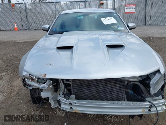 2011 Ford Mustang GT with VIN 1ZVBP8CF2B5132540, listed as a IAAI auction lot 41419804 with 191,934 mi miles. Bid and sale history available at carsss.com. Image 12.