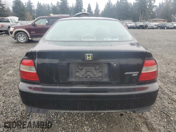 1995 Honda Accord EX with VIN 1HGCD5668SA111436, listed as a Copart auction lot 83903834 with 229,899 mi miles and Salvage Title. Bid and sale history available at DreamBid. Image 6.