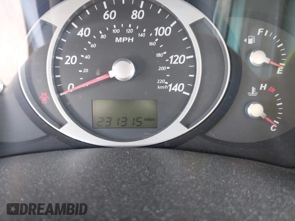 2006 Hyundai Tucson GLS with VIN KM8JN12D06U366159, listed as a IAAI auction lot 41981578 with 231,315 mi miles. Bid and sale history available at carsss.com. Image 7.