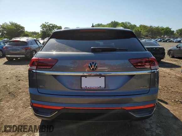 2021 Volkswagen Atlas SEL z VIN 1V2BC2CA9MC205738, wystawiony jako Copart lot #55288504 z przebiegiem 59 838 mil mil oraz Szkoda całkowita • Salvage title. Historia ofert i sprzedaży dostępna na DreamBid. Obrazek 6.