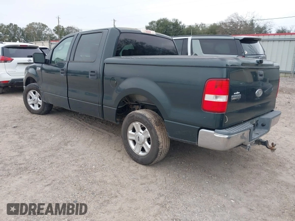 2004 Ford F-150 XLT with VIN 1FTRW12W64KB46944, listed as a IAAI auction lot 41208511 with 293,981 mi miles. Bid and sale history available at carsss.com. Image 3.