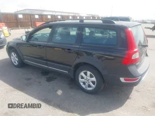 2008 Volvo XC70 with VIN YV4BZ982X81014600, listed as a IAAI auction lot 41905997 with 132,842 mi miles and . Bid and sale history available at DreamBid. Image 3.
