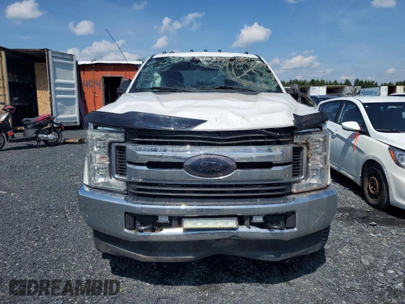 2017 Ford F-250 Lariat с VIN 1FT7W2BT5HEE76016, выставлен на аукционе Copart как лот 62360655 с пробегом 180 899 миль миль и Списание • Salvage title. История ставок и продаж доступна на DreamBid. Изображение 5.