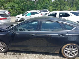 2013 Ford Fusion SE with VIN 3FA6P0H70DR225313, listed as a IAAI auction lot 42210008 with 70,267 mi miles and . Bid and sale history available at DreamBid. Image 14.