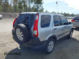 2005 Honda CR-V EX z VIN SHSRD78835U304679, wystawiony jako IAAI lot #42110624 z przebiegiem 264 220 mil mil oraz . Historia ofert i sprzedaży dostępna na DreamBid. Obrazek 4.