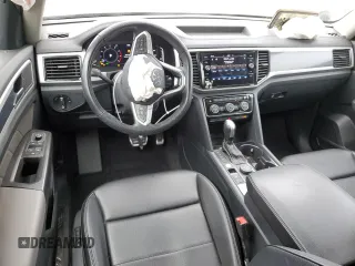 2022 Volkswagen Atlas 3.6L V6 SEL R-Line with VIN 1V2AR2CAXNC558551, listed as a Copart auction lot 86841944 with 31,464 mi miles and Salvage Title. Bid and sale history available at carsss.com. Image 8.