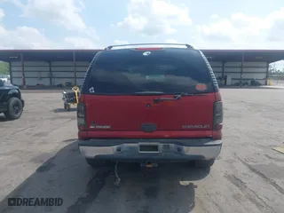 2002 Chevrolet Tahoe LT with VIN 1GNEC13ZX2R326813, listed as a IAAI auction lot 41918241 with 278,409 mi miles. Bid and sale history available at carsss.com. Image 16.