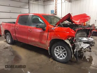 2019 Chevrolet Silverado 1500 LT with VIN 1GCUYDED2KZ133242, listed as a IAAI auction lot 41645716 with 129,803 mi miles. Bid and sale history available at carsss.com. Image 1.