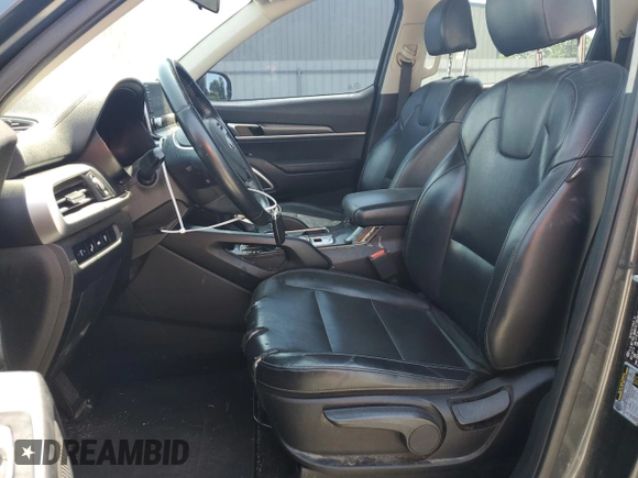 2020 Kia Telluride LX with VIN 5XYP24HC5LG025442, listed as a Copart auction lot 54984965 with 124,690 mi miles and Clean Title. Bid and sale history available at carsss.com. Image 7.
