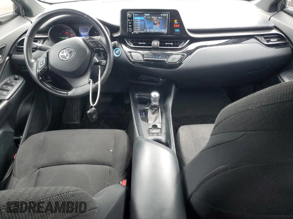 2018 Toyota C-HR XLE with VIN NMTKHMBX9JR058267, listed as a Copart auction lot 55808055 with 102,251 mi miles and Clean Title. Bid and sale history available at DreamBid. Image 8.