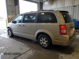 2008 Chrysler Town & Country Touring with VIN 2A8HR54P58R815950, listed as a Copart auction lot 55951155 with 211,046 mi miles and Non Repairable. Bid and sale history available at DreamBid. Image 2.