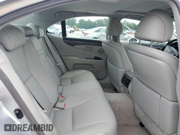 2007 Lexus LS 460 with VIN JTHBL46F175014438, listed as a Copart auction lot 62513655 with 128,213 mi miles and Salvage title. Bid and sale history available at DreamBid. Image 10.