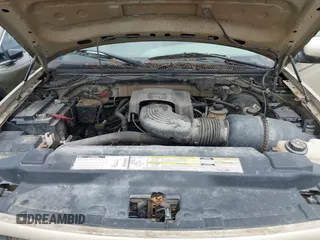 2000 Ford F-150 XL z VIN 2FTRX18L4YCA00725, wystawiony jako IAAI lot #42741630 z przebiegiem Nie podano mil oraz . Historia ofert i sprzedaży dostępna na DreamBid. Obrazek 10.